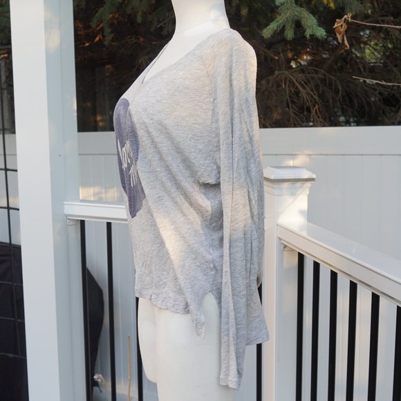 Aerie long-sleeve Grey PJ top - Picture 2 of 4